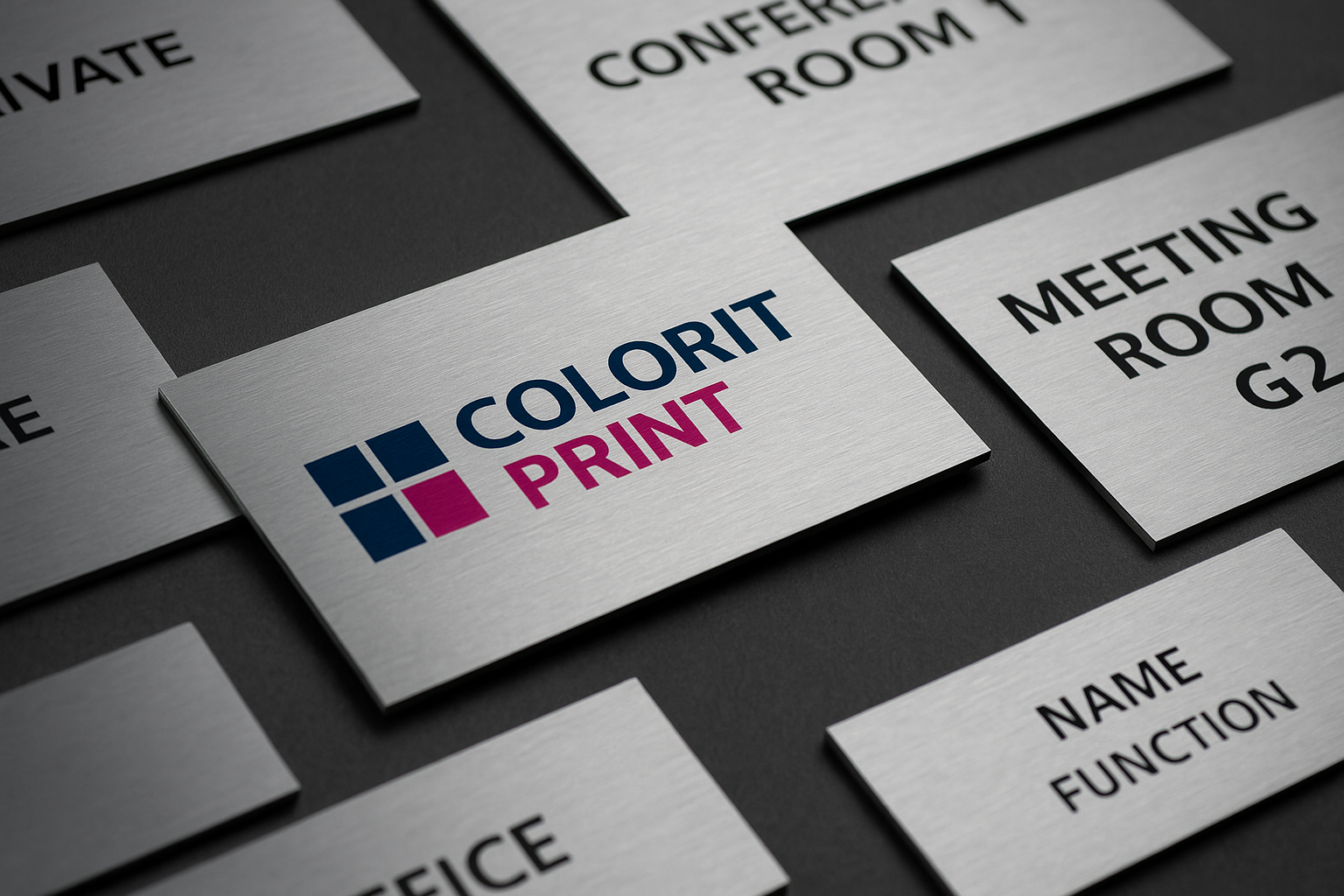 УФ-печать на металле, пластике и акриле